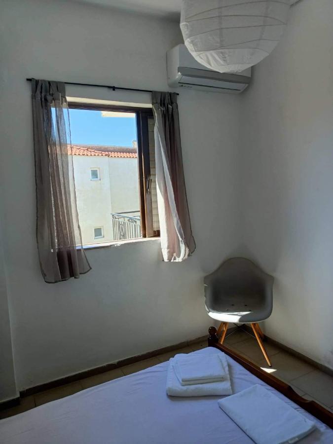 Akrata V Apartment Luaran gambar