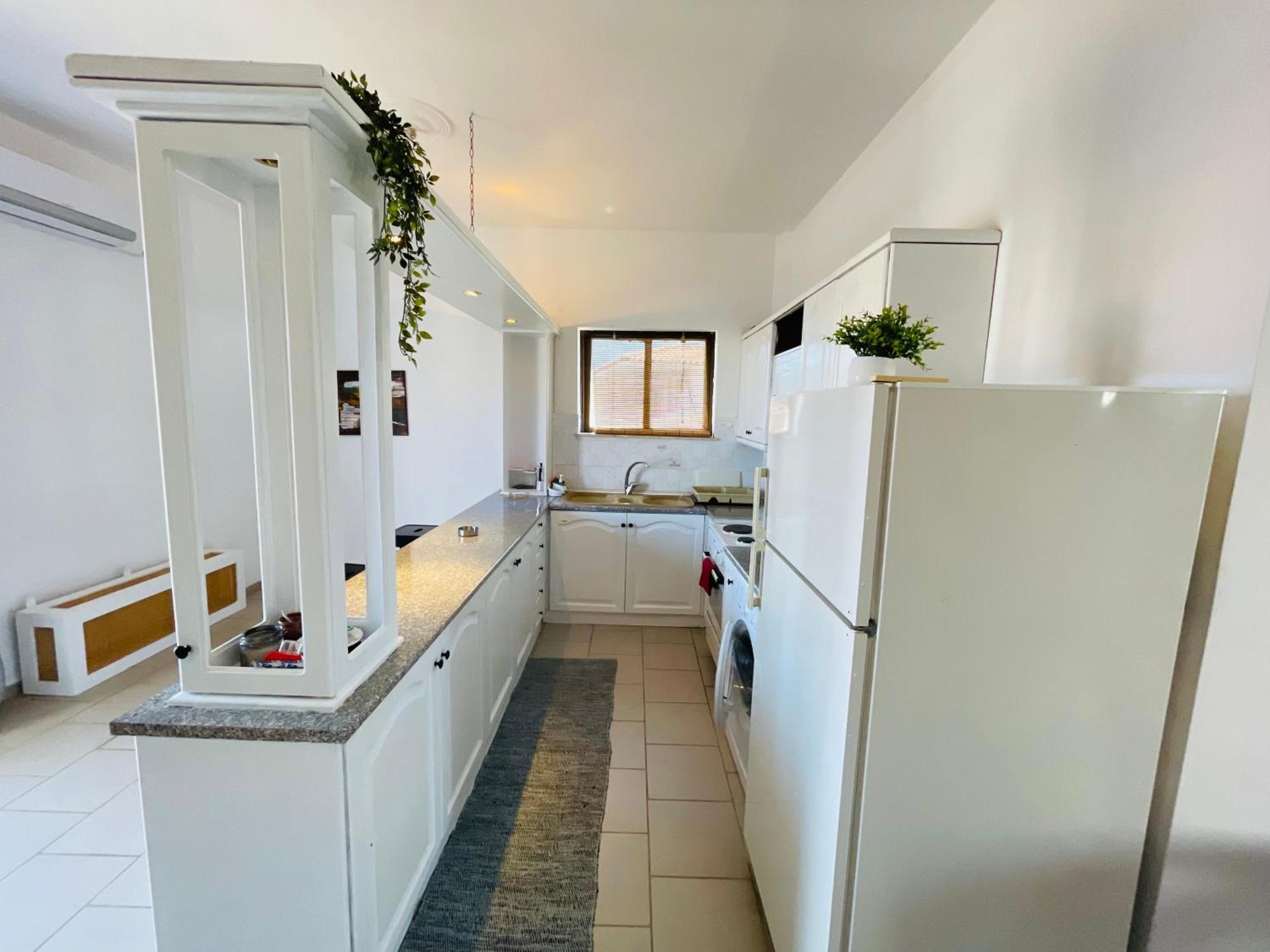 Akrata V Apartment Luaran gambar